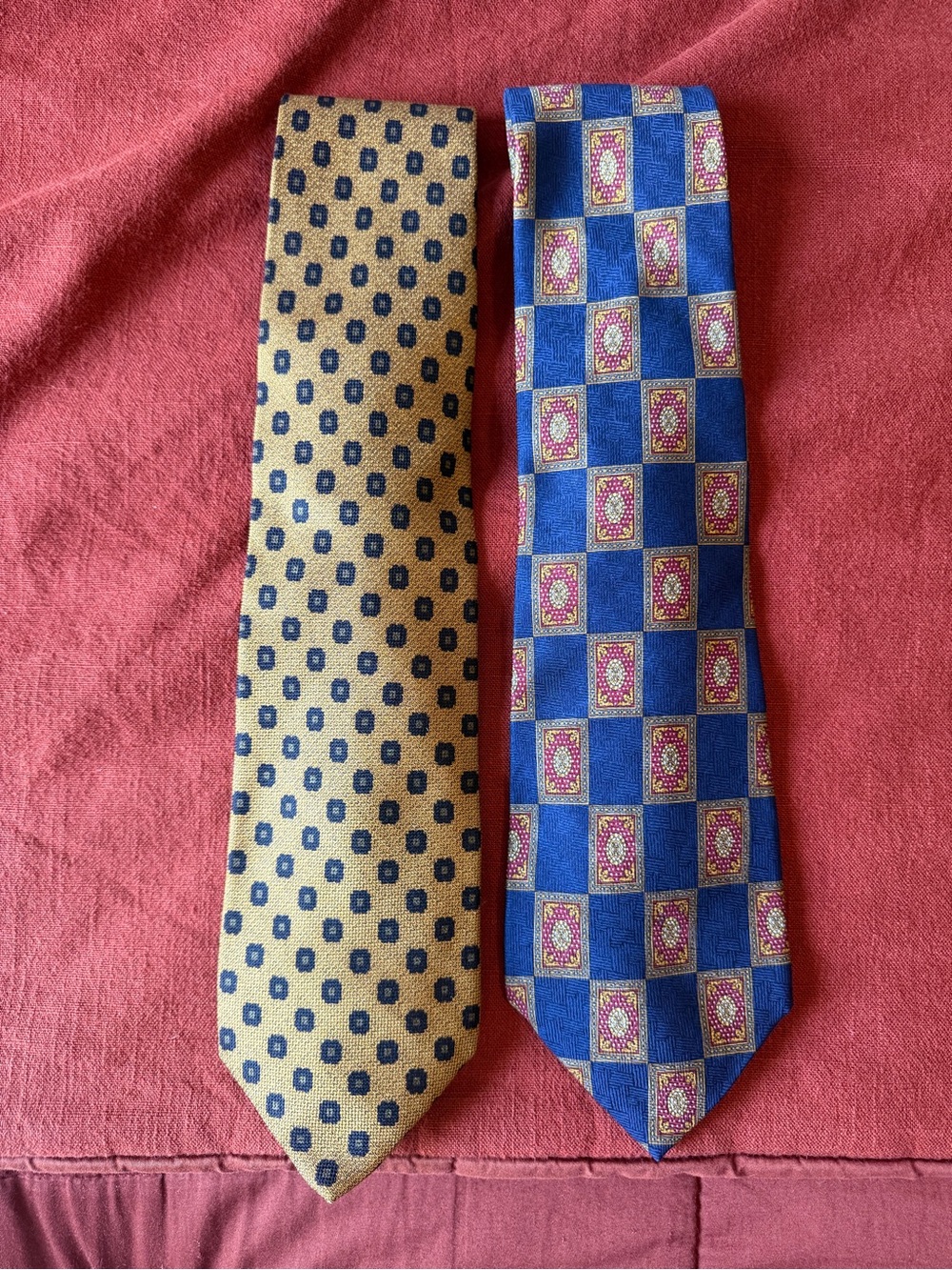 Lot of 2 Men’s Vintage Luxury Neck Ties, 100% Silk, Christian Dior & Coach